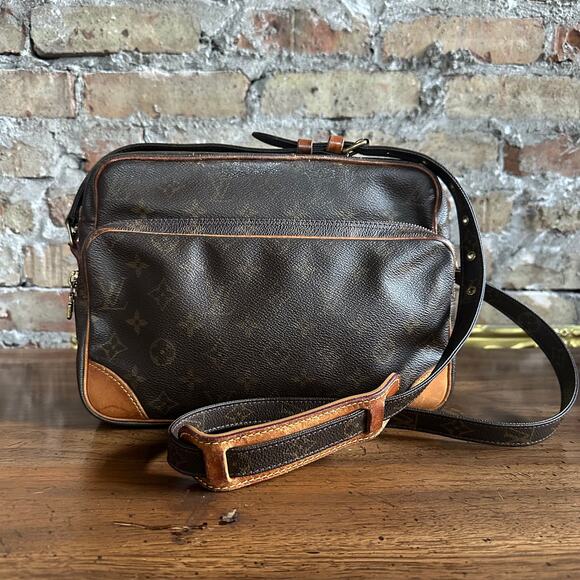 Vintage Louis Vuitton 2000 Monogram Nile Shoulder Bag - Picture 1 of 16